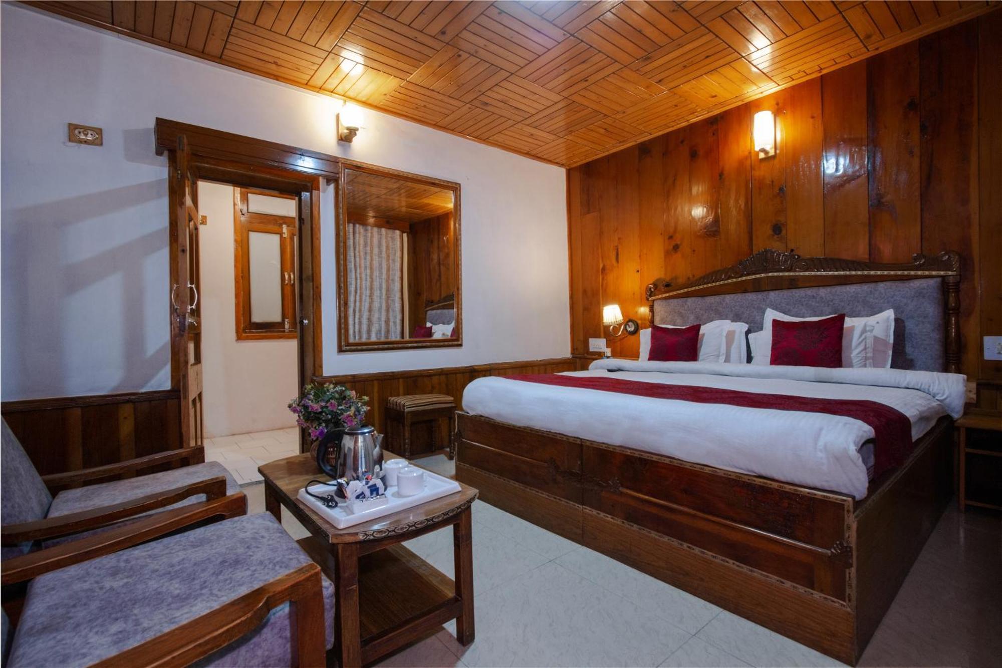 Holiday Home International -Vivaan Stays Manali  Luaran gambar
