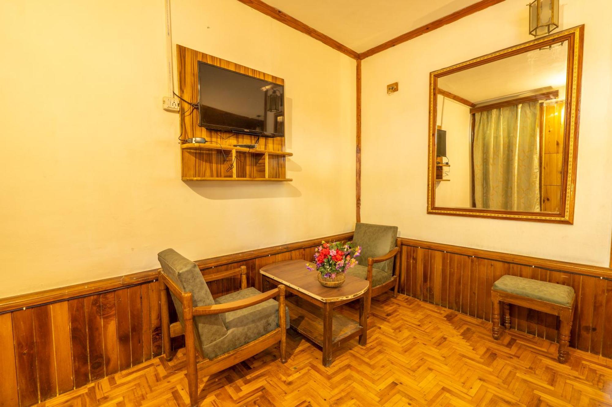 Holiday Home International -Vivaan Stays Manali  Luaran gambar